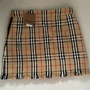 Burberry Tweed Skirt
